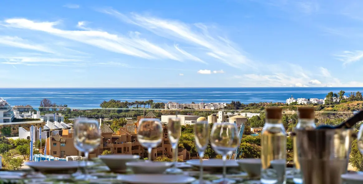 Краткосрочная аренда апартаментов на среднем этаже в Cancelada 21