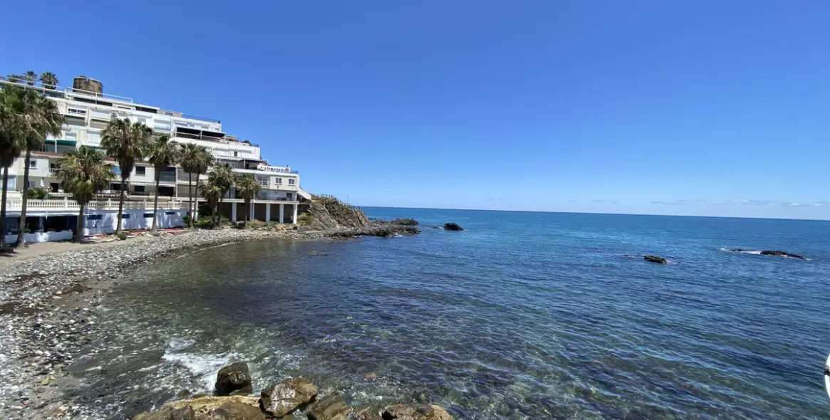 Alquiler a corto plazo de apartamento en planta media en Benalmadena 1