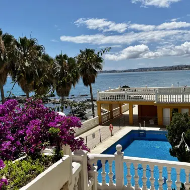 Short-term rent of middle floor apartment in Benalmadena