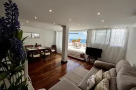 Image 4 thumb
