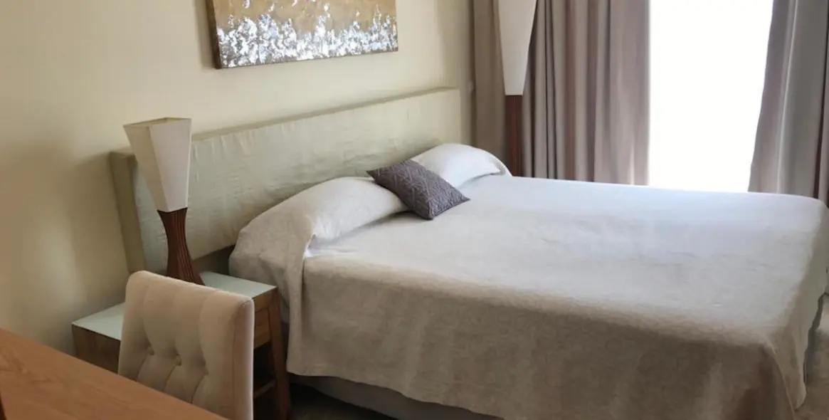 Long-term rent of middle floor apartment in Santa Clara 7