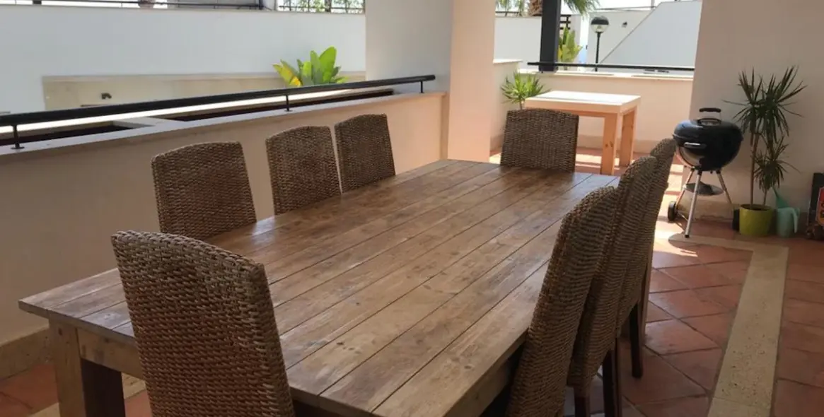 Long-term rent of middle floor apartment in Santa Clara 9