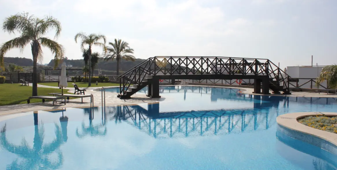 Long-term rent of middle floor apartment in Santa Clara 13