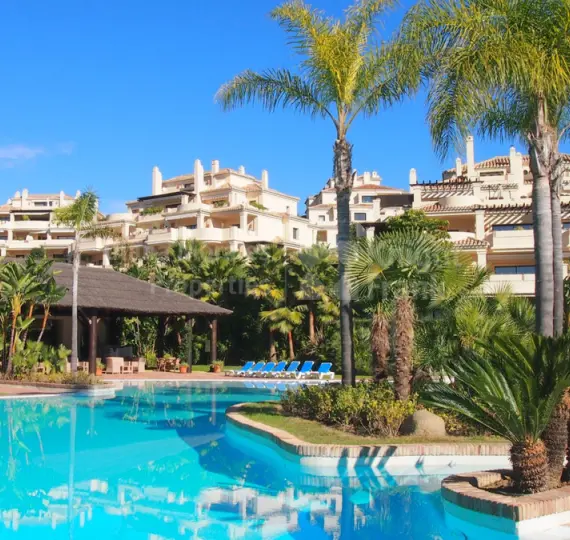 Long-term rent of ground floor apartment in Benahavís