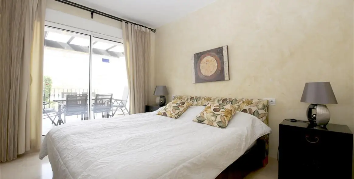 Краткосрочная аренда апартаментов на среднем этаже в Marbella 5