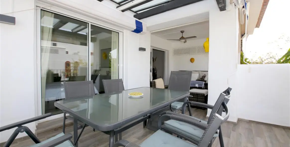 Краткосрочная аренда апартаментов на среднем этаже в Marbella 18