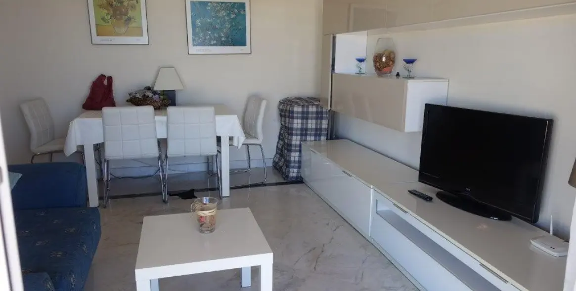 Short-term rent of penthouse in Puerto Banús 6