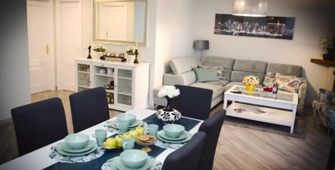 Short-term rent of middle floor apartment in Calahonda 5