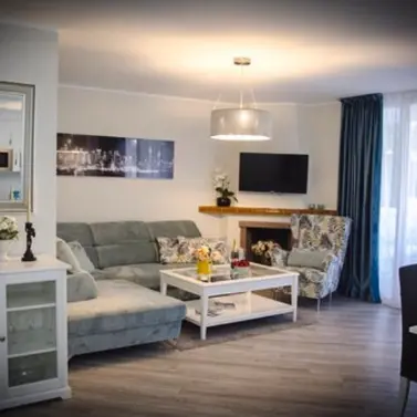 Short-term rent of middle floor apartment in Calahonda