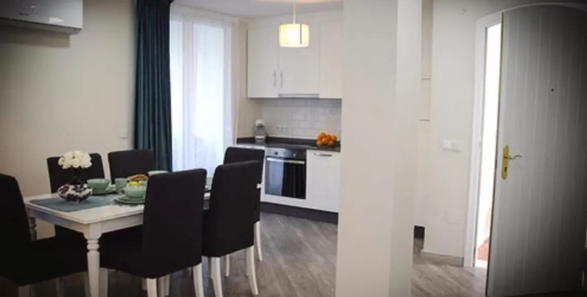 Short-term rent of middle floor apartment in Calahonda 7