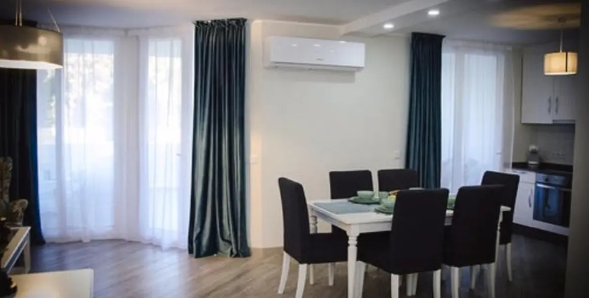 Short-term rent of middle floor apartment in Calahonda 8