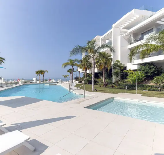 Краткосрочная аренда апартаментов на первом этаже в Ojén