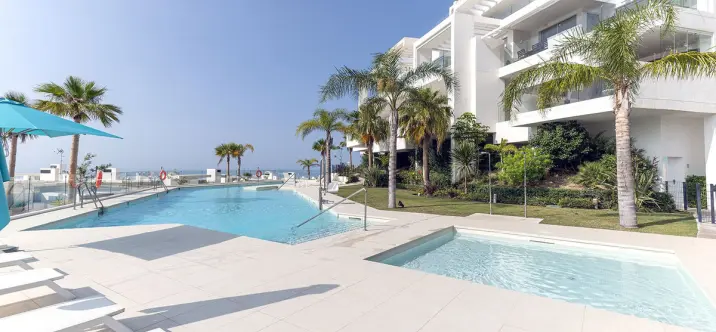 Краткосрочная аренда апартаментов на первом этаже в Ojén 2