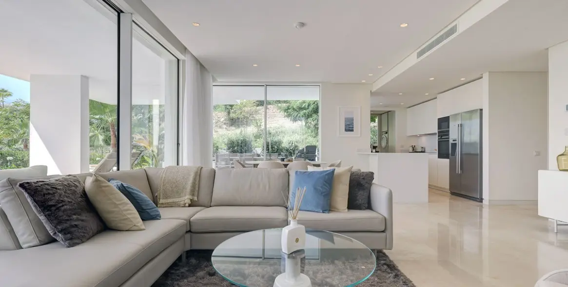 Краткосрочная аренда апартаментов на первом этаже в Ojén 50