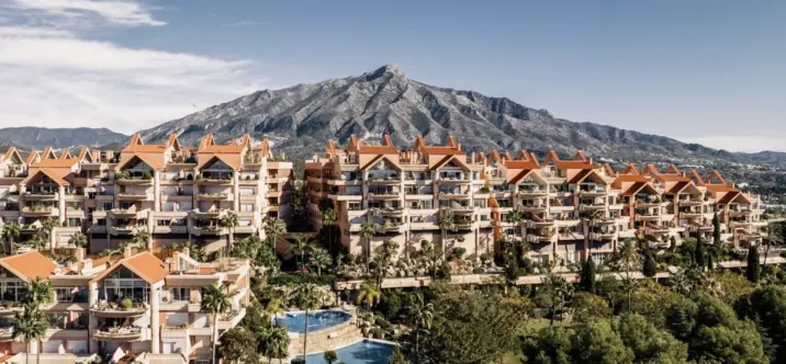 Short-term rent of ground floor apartment in Nueva Andalucía 0