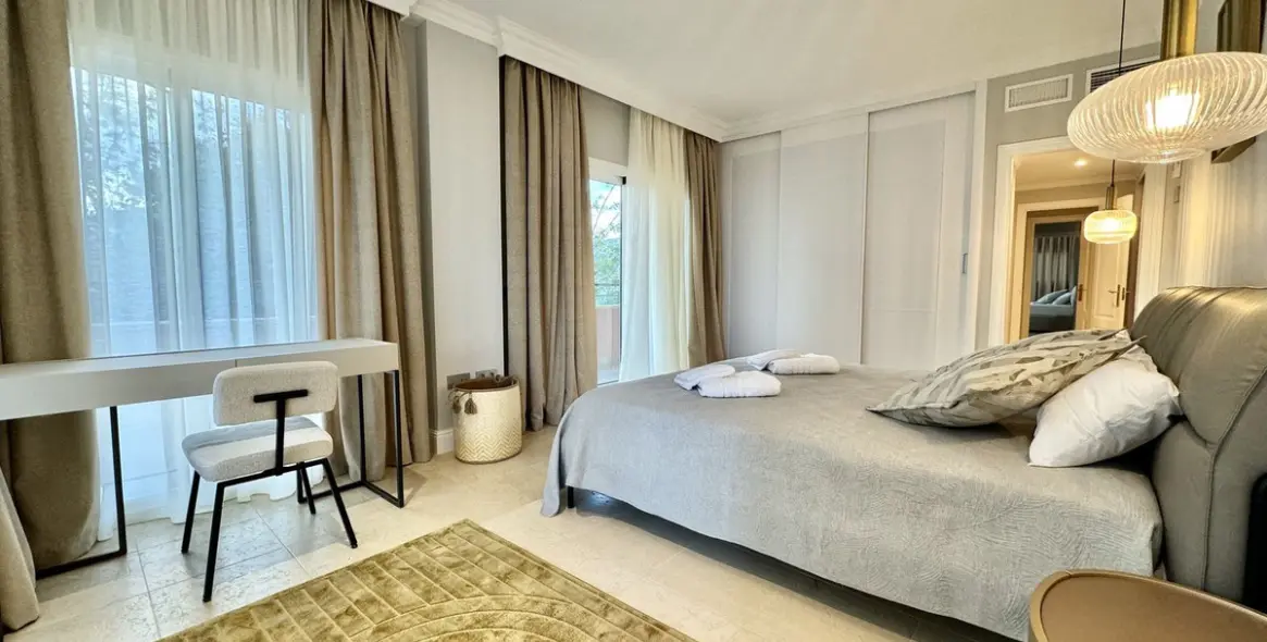 Short-term rent of ground floor apartment in Nueva Andalucía 5