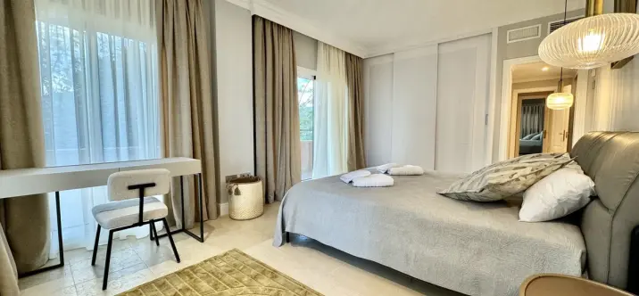 Short-term rent of ground floor apartment in Nueva Andalucía 4