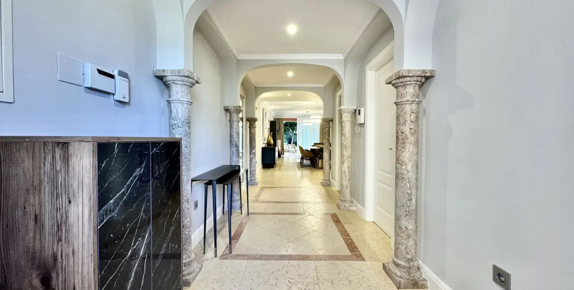 Short-term rent of ground floor apartment in Nueva Andalucía 32