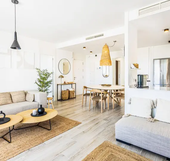 Short-term rent of ground floor apartment in Cancelada