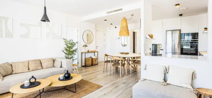 Short-term rent of ground floor apartment in Cancelada 3