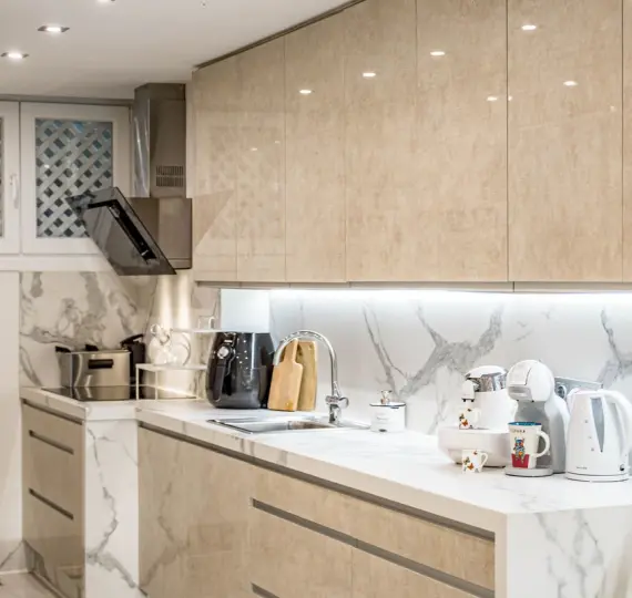 Долгосрочная аренда апартаментов на первом этаже в Puerto Banús