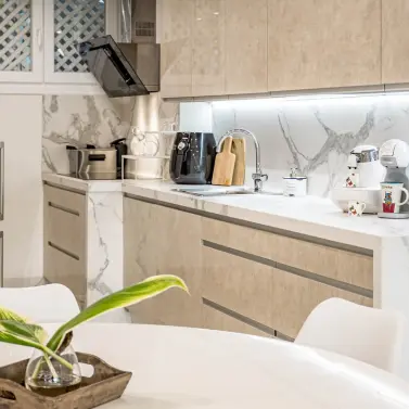 Alquiler a largo plazo de apartamento en planta baja en Puerto Banús