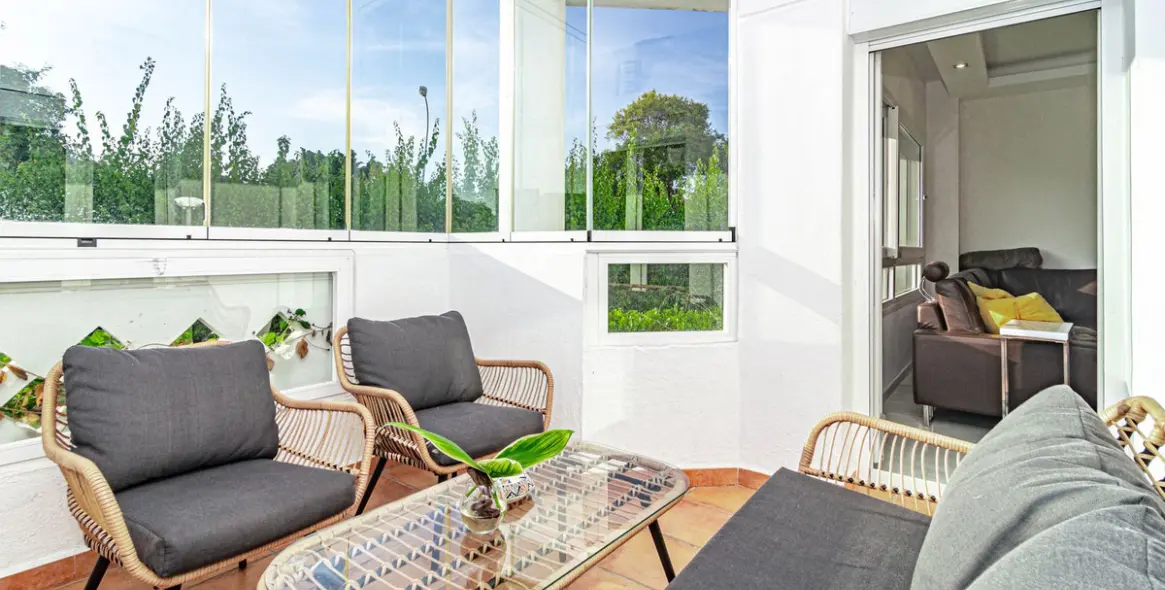 Long-term rent of ground floor apartment in Puerto Banús 12