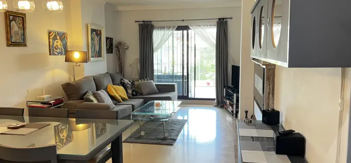 Alquiler a corto plazo de apartamento en planta baja en San Pedro de Alcántara 1