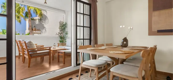Long-term rent of middle floor apartment in Puerto Banús 4