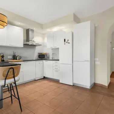 Long-term rent of middle floor apartment in Puerto Banús