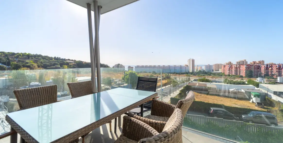 Short-term rent of middle floor apartment in Fuengirola 14