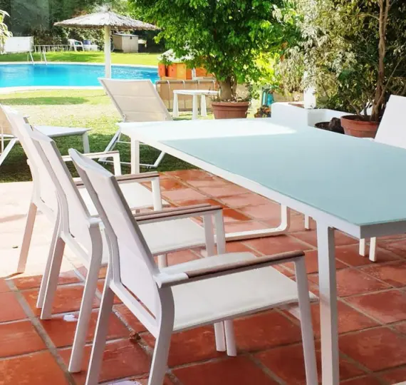 Краткосрочная аренда дома на две семьи в Costabella