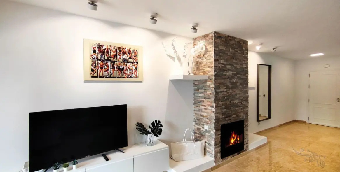 Short-term rent of semi-detached house in Costabella 5