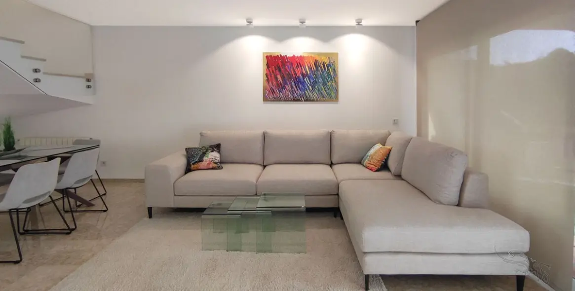 Short-term rent of semi-detached house in Costabella 10