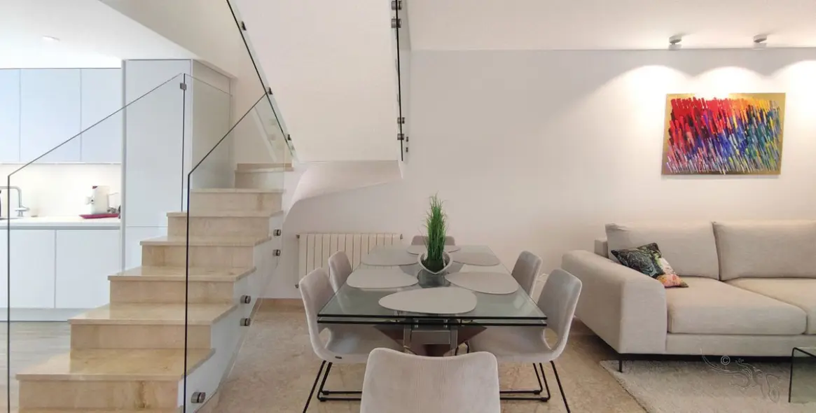 Short-term rent of semi-detached house in Costabella 11