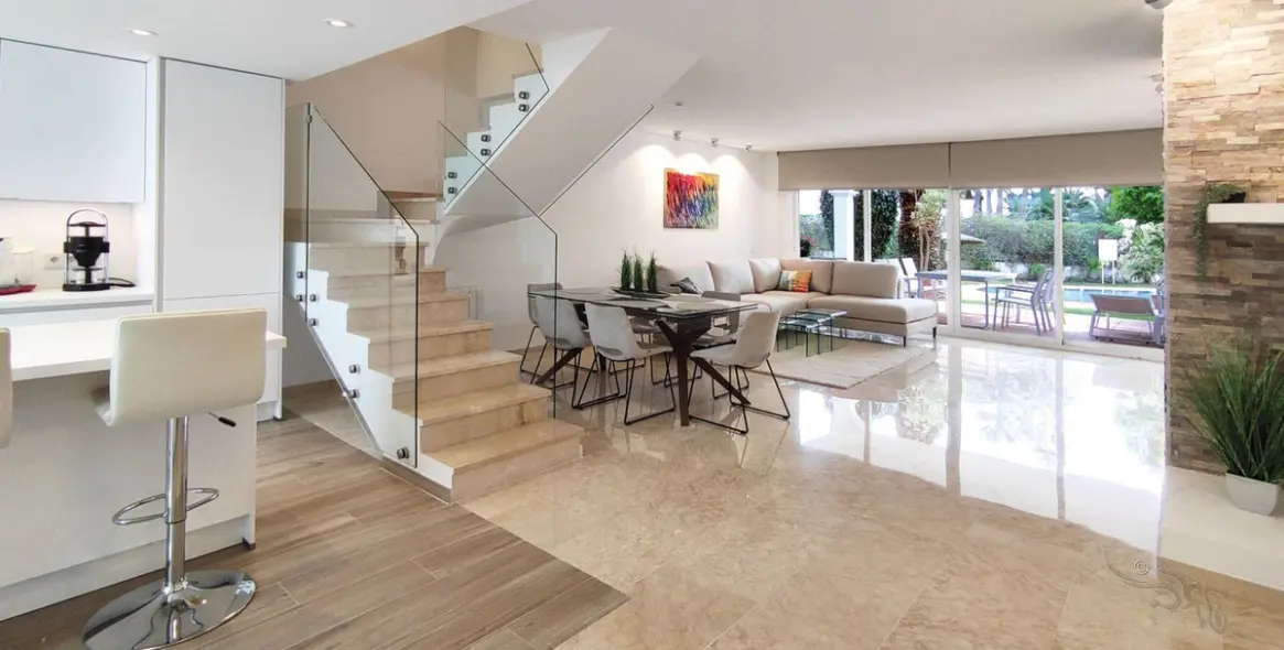 Short-term rent of semi-detached house in Costabella 17