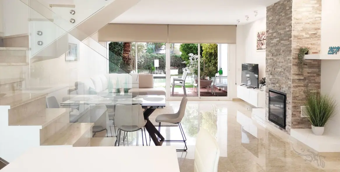 Short-term rent of semi-detached house in Costabella 18