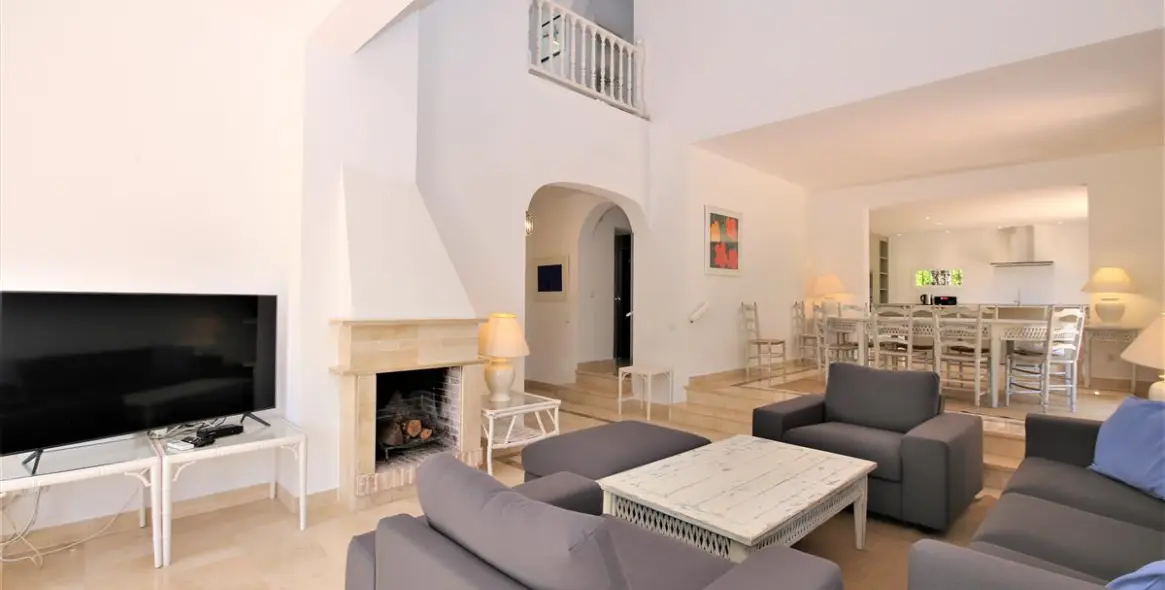 Краткосрочная аренда  отдельно стоящей виллы в Marbella 4