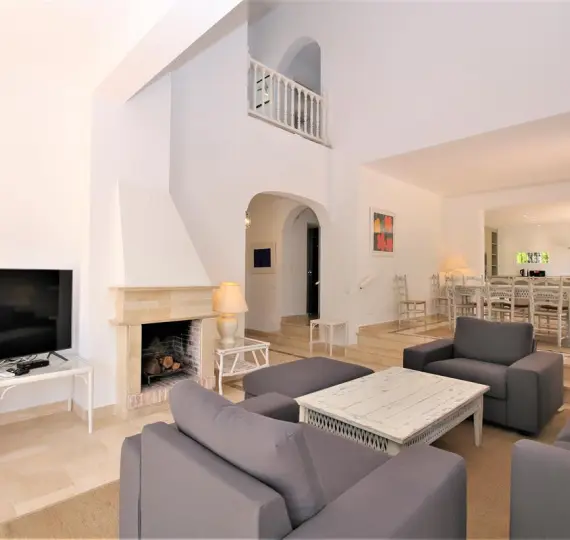 Краткосрочная аренда  отдельно стоящей виллы в Marbella