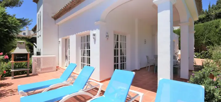 Short-term rent of detached villa in Marbella 1
