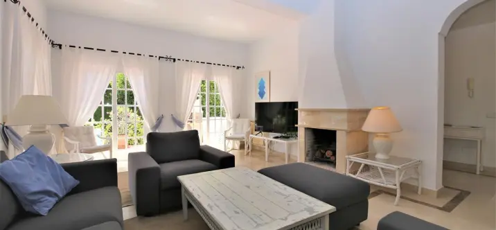 Short-term rent of detached villa in Marbella 2