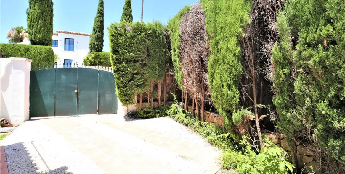 Alquiler a corto plazo de villa independiente en Marbella 23