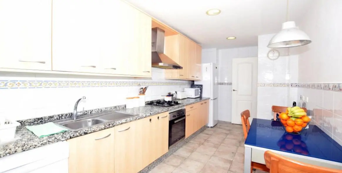 Short-term rent of middle floor apartment in San Pedro de Alcántara 5