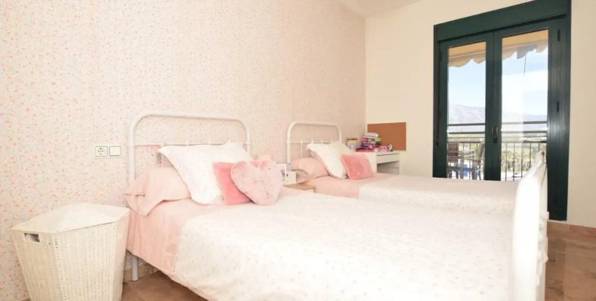 Short-term rent of middle floor apartment in San Pedro de Alcántara 9