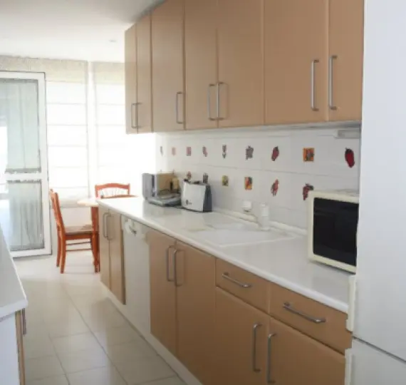 Краткосрочная аренда пентхауса в Selwo