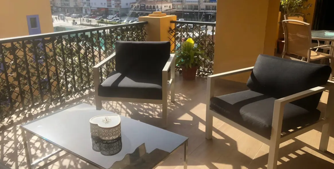 Short-term rent of middle floor apartment in San Pedro de Alcántara 12