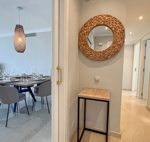 Short-term rent of middle floor apartment in New Golden Mile