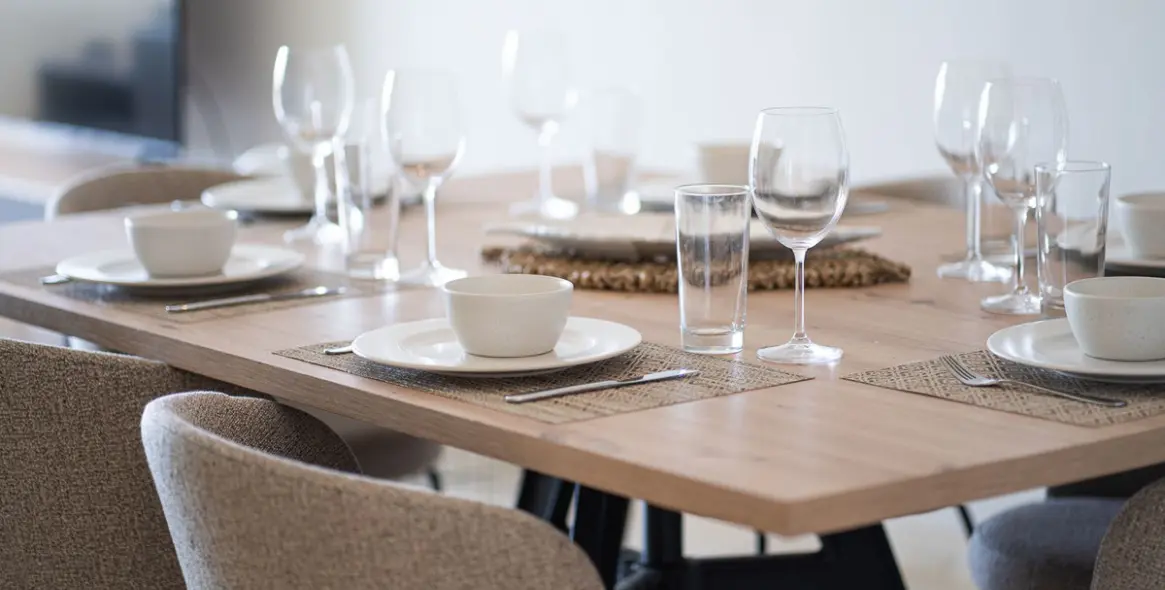 Alquiler a corto plazo de apartamento en planta media en New Golden Mile 5