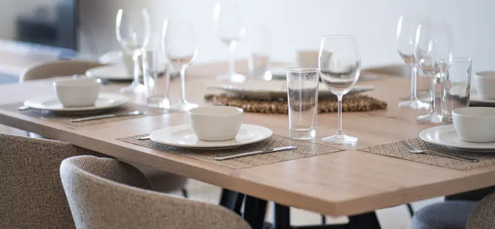 Short-term rent of middle floor apartment in New Golden Mile 4