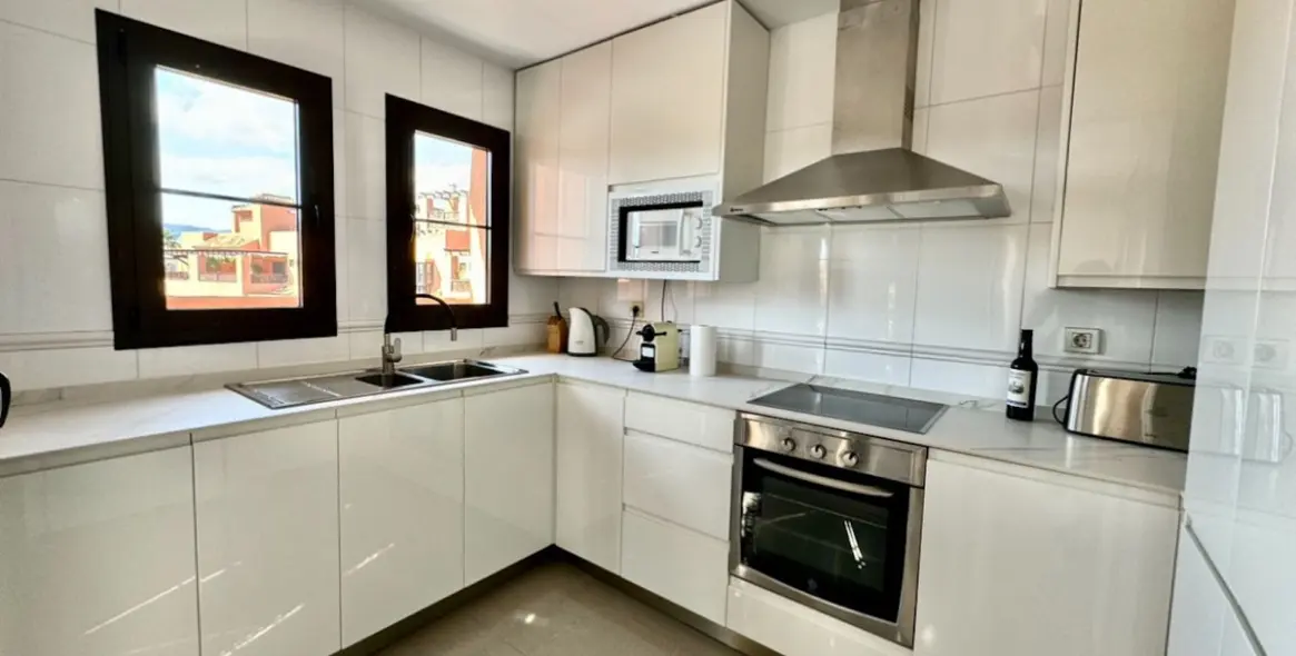 Краткосрочная аренда пентхауса в New Golden Mile 8